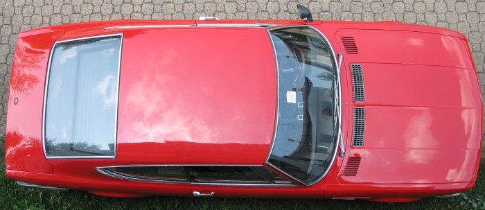 Top view of Lincolns 2 litre coupe