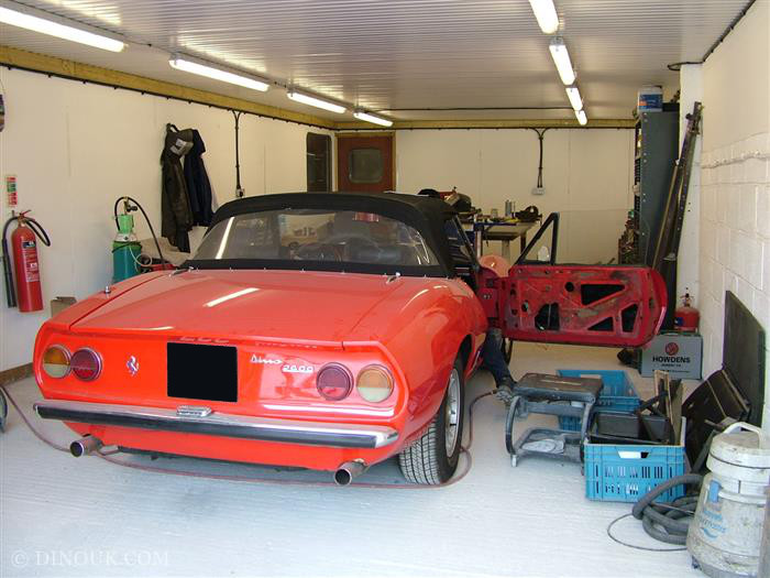 Fiat Dino Spider 2400 Stripping